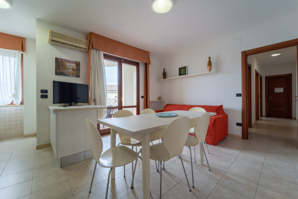 Appartamento MC2 primo piano dx salendo le scale